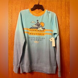 🧡 Disney Everest Expedition Sweatshirt NWT